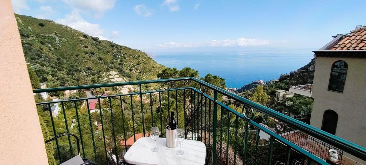 Casa Pasitea Villa Taormina Eksteriør billede