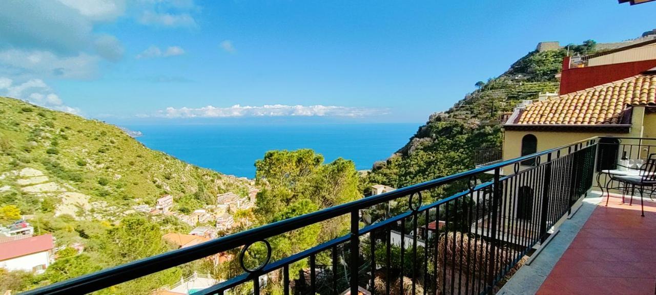 Casa Pasitea Villa Taormina Eksteriør billede