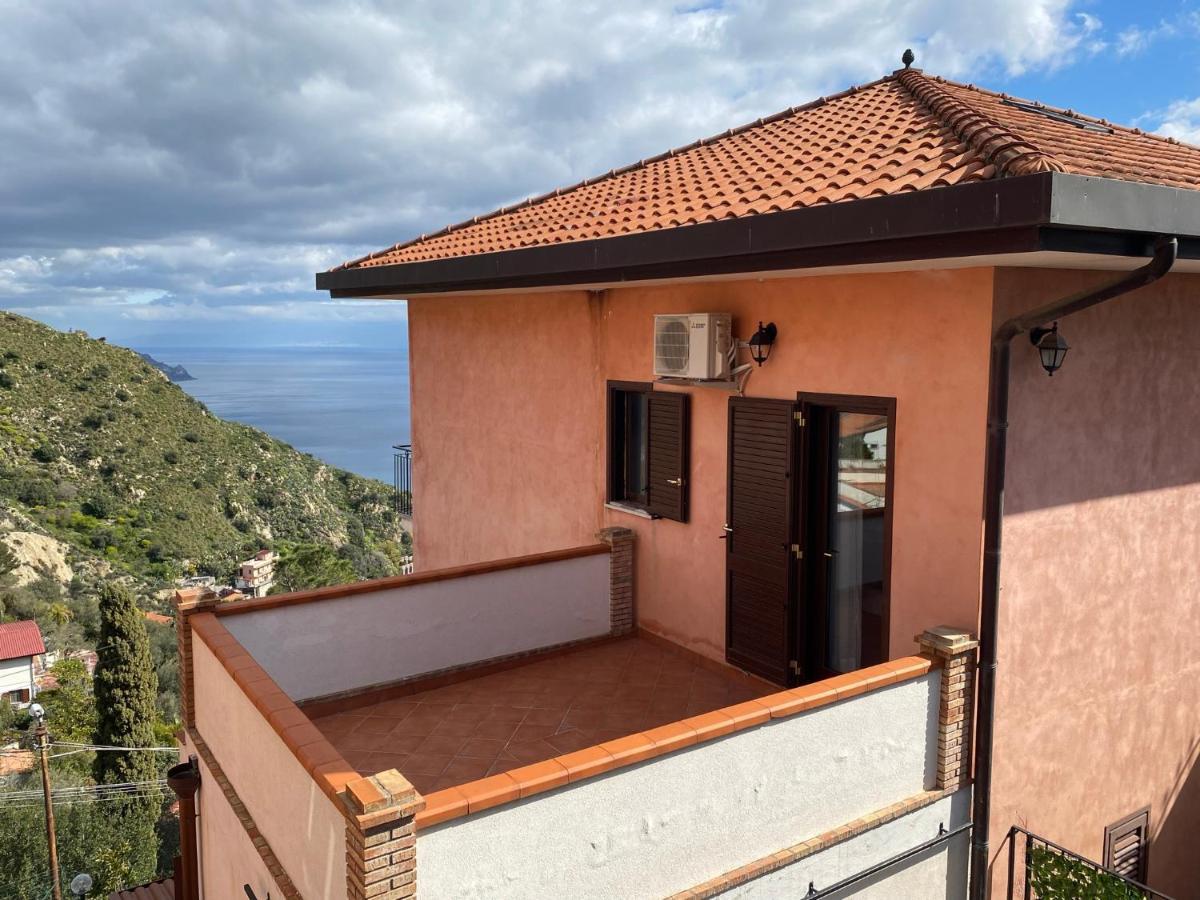 Casa Pasitea Villa Taormina Eksteriør billede